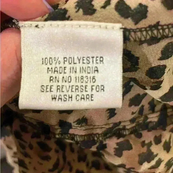 Women’s Cheetah Quarter Sleeve Glam Dollz Blouse - Picture 6 of 7